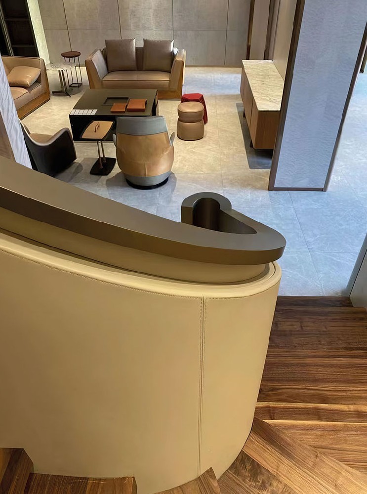 Metal & Leather Series